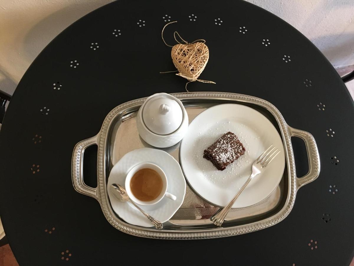 Portale Dei Soli - Room & Breakfast Rolo 外观 照片