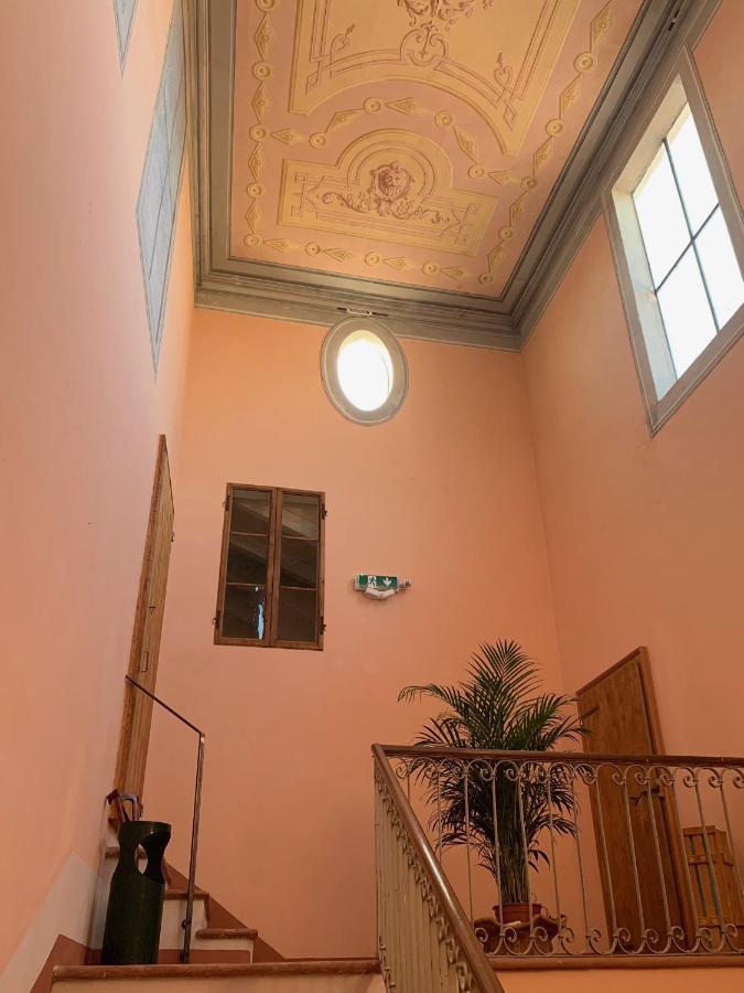 Portale Dei Soli - Room & Breakfast Rolo 外观 照片